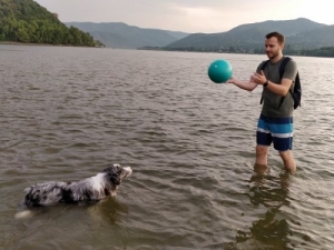 Megharapta a saját kutyáját a humorista | Stand Up Comedy Humortársulat