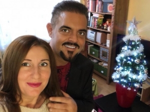 Ronda karácsonyfát állít Orosz Gyuri | Stand Up Comedy Humortársulat