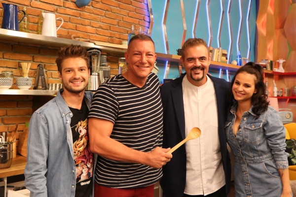 Orosz Gyuri diákoknak segít a helyes pálya megtalálásában | Stand Up Comedy Humortársulat