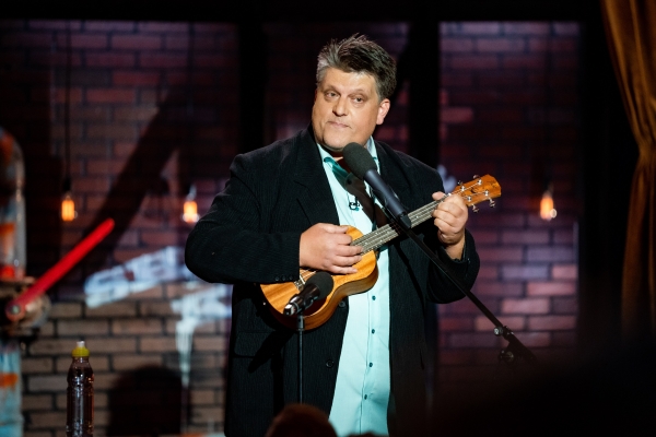 10 kérdés - 10 válasz BRUTI | Stand Up Comedy Humortársulat