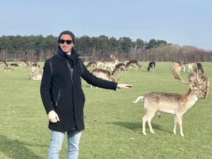 Szívesen utazik, de a szervezést másra bízza Magyed  | Stand Up Comedy Humortársulat