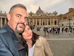 Négy éve várat magára Orosz György esküvője: a kedvesével elárulták, miért | Stand Up Comedy Humortársulat