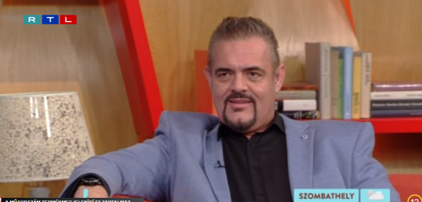 Orosz Gyuri furcsa módszerrel teszteli a közönségen, meddig mehet el a viccelődéssel | Stand Up Comedy Humortársulat