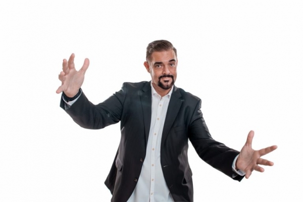 "Örökké fejlődhetek, és soha nem fogom azt mondani, hogy elkészültem." Interjú Orosz György humoristával | Stand Up Comedy Humortársulat