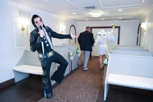 Igen! Csak egy kicsit később… – Házasság akár huszonöt év után - NŐK LAPJA | Stand Up Comedy Humortársulat