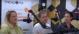 Lukács Betti, Gyurcsán Miklós és Bereznyai Martin a tapasztalataikról, a versenyről, a humor jótékony hatásáról és terveikről beszélgetnek Vígh Vandával  | Stand Up Comedy Humortársulat