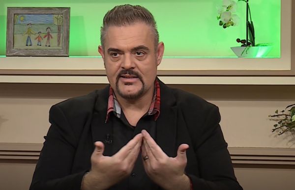 Orosz Gyuri a Ridikül műsorában - videó  | Stand Up Comedy Humortársulat