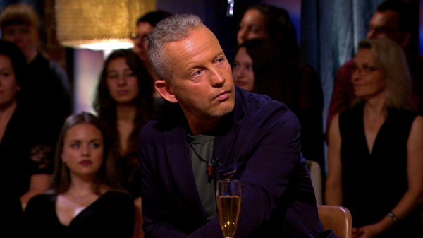 Orosz György humorista podcastműsorában járt Schobert Norbi - 24.hu - videó | Stand Up Comedy Humortársulat