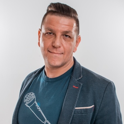 RUHA TOMI | Stand Up Comedy Humortársulat