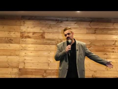 Orosz Gyuri LIVE2021 - Stand up Comedy önálló est (Részlet) | Stand Up Comedy Humortársulat